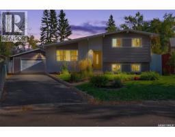 38 Anticknap BAY Glencairn Village