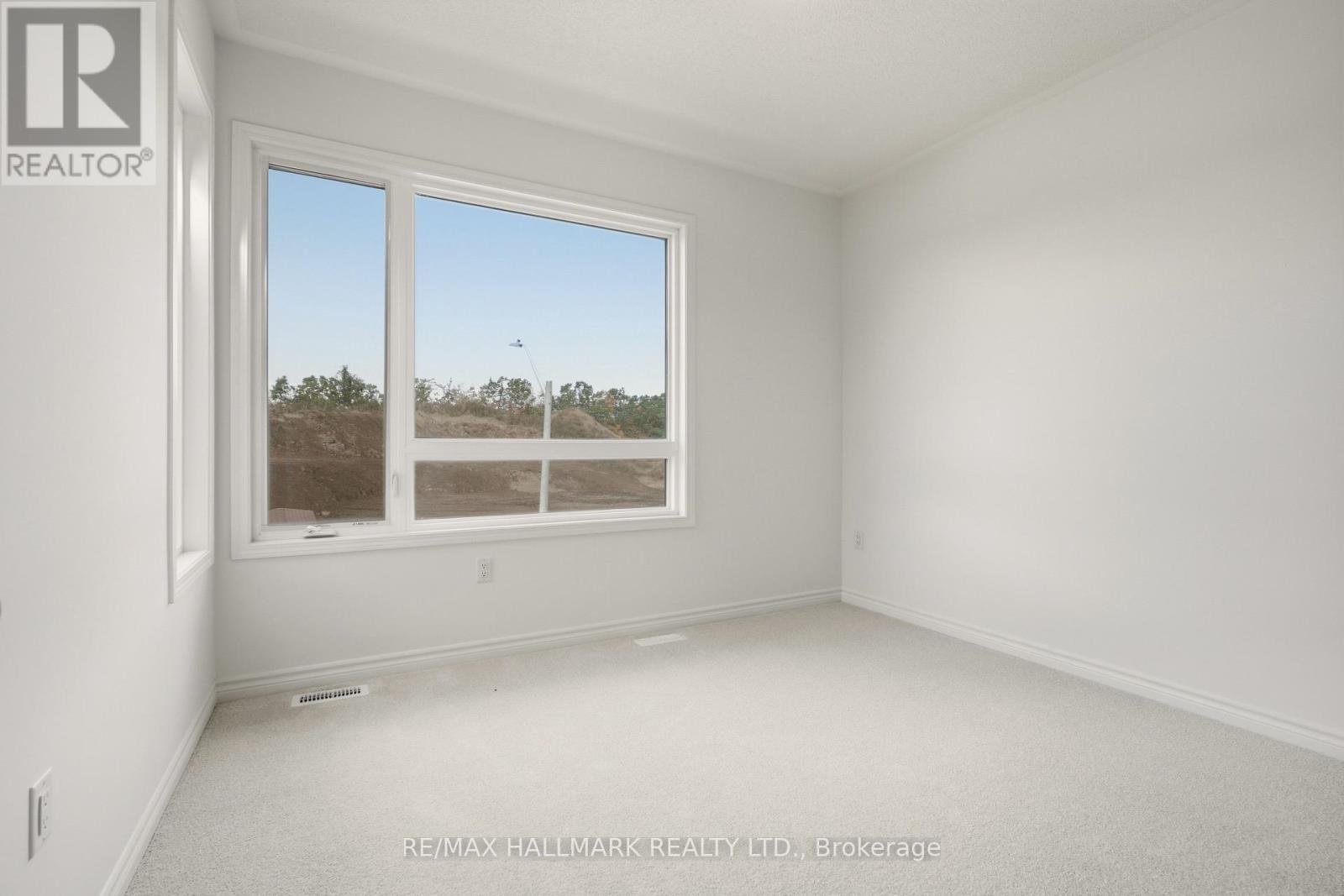 363 Reid Drive W, Barrie, Ontario  L9J 1A2 - Photo 26 - S12455565