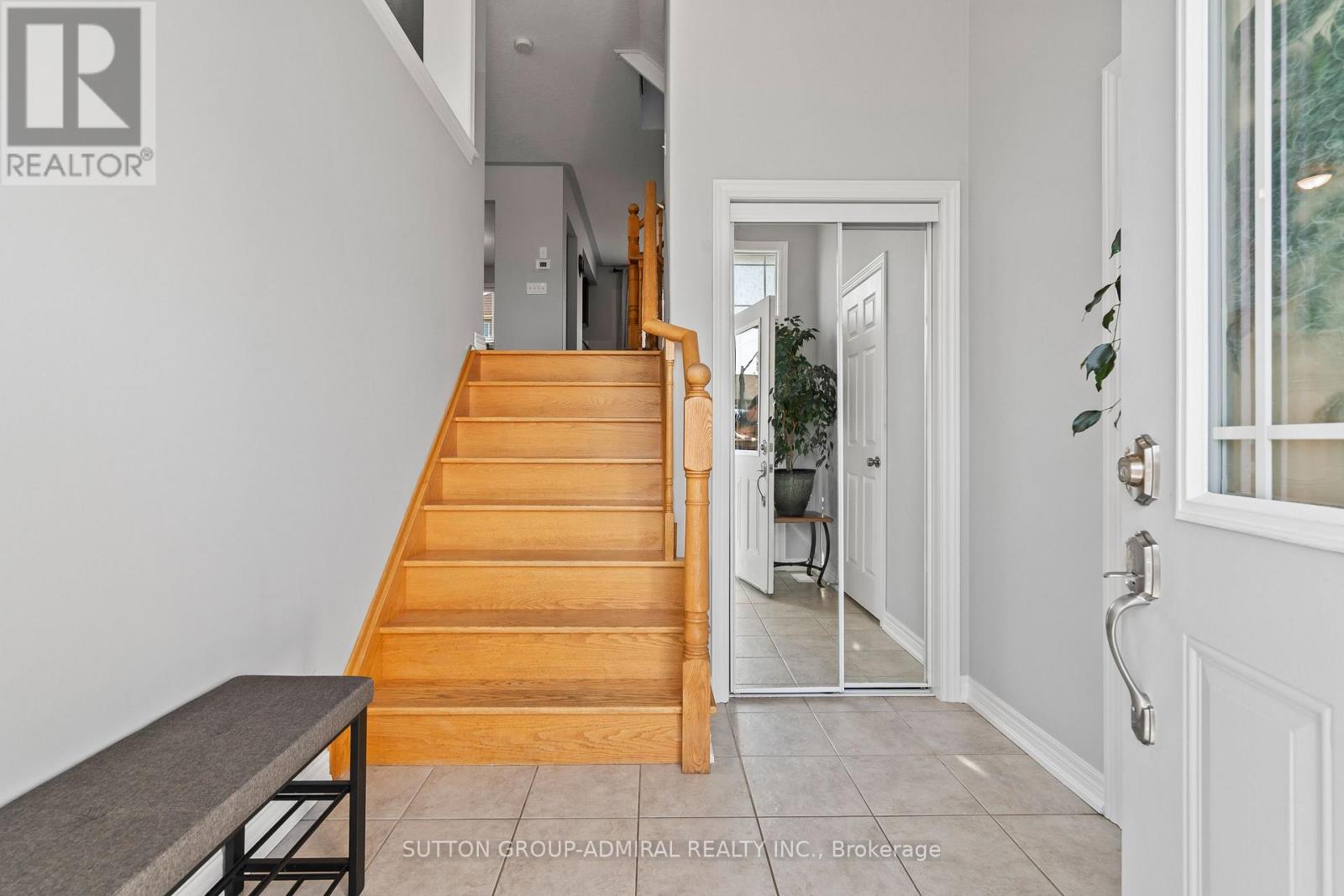 54 Pearl Drive, Orillia, Ontario  L3V 0A5 - Photo 7 - S12425066