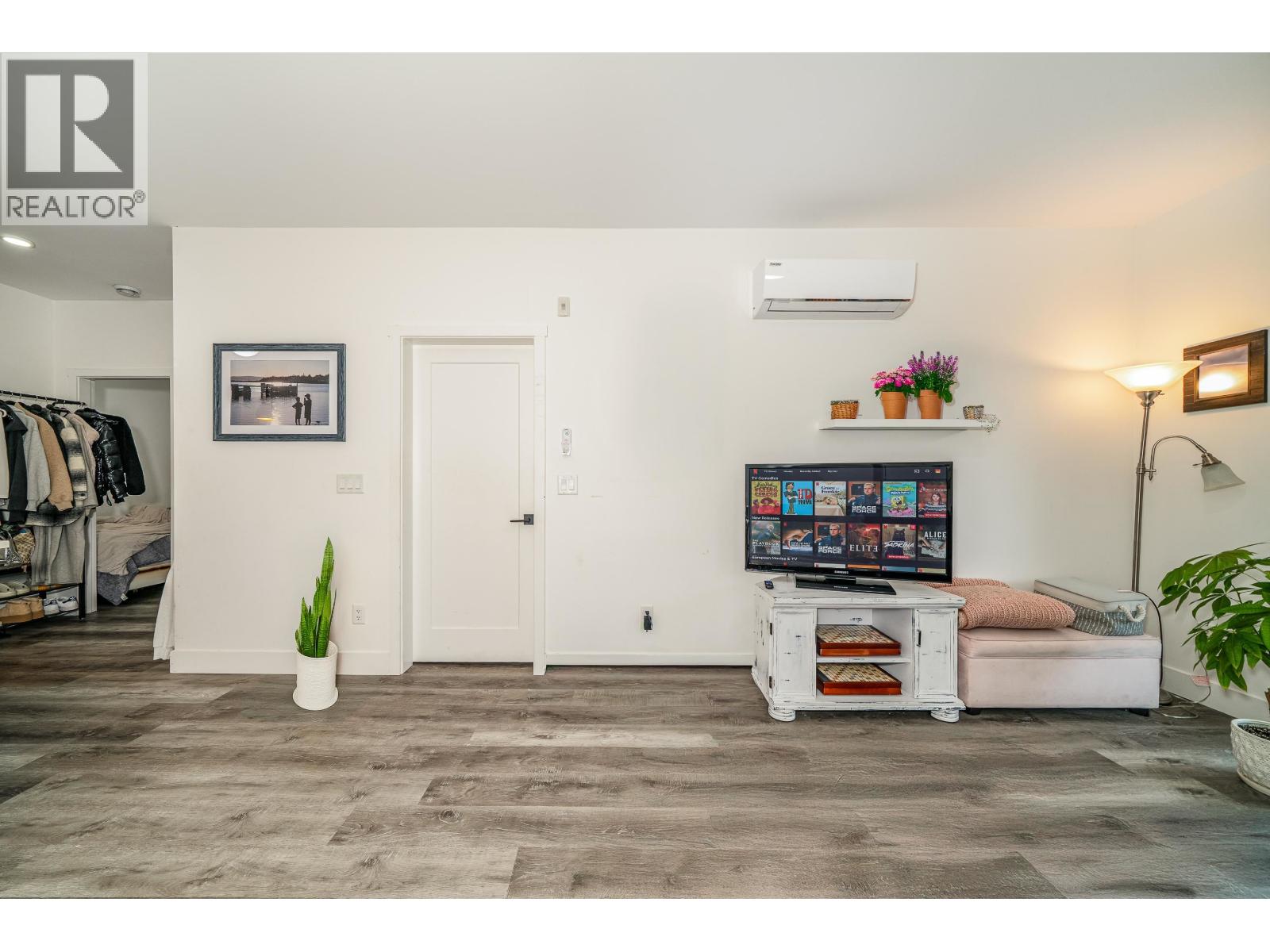 205 12320 222 Street, Maple Ridge, British Columbia  V2X 4K8 - Photo 6 - R3057125