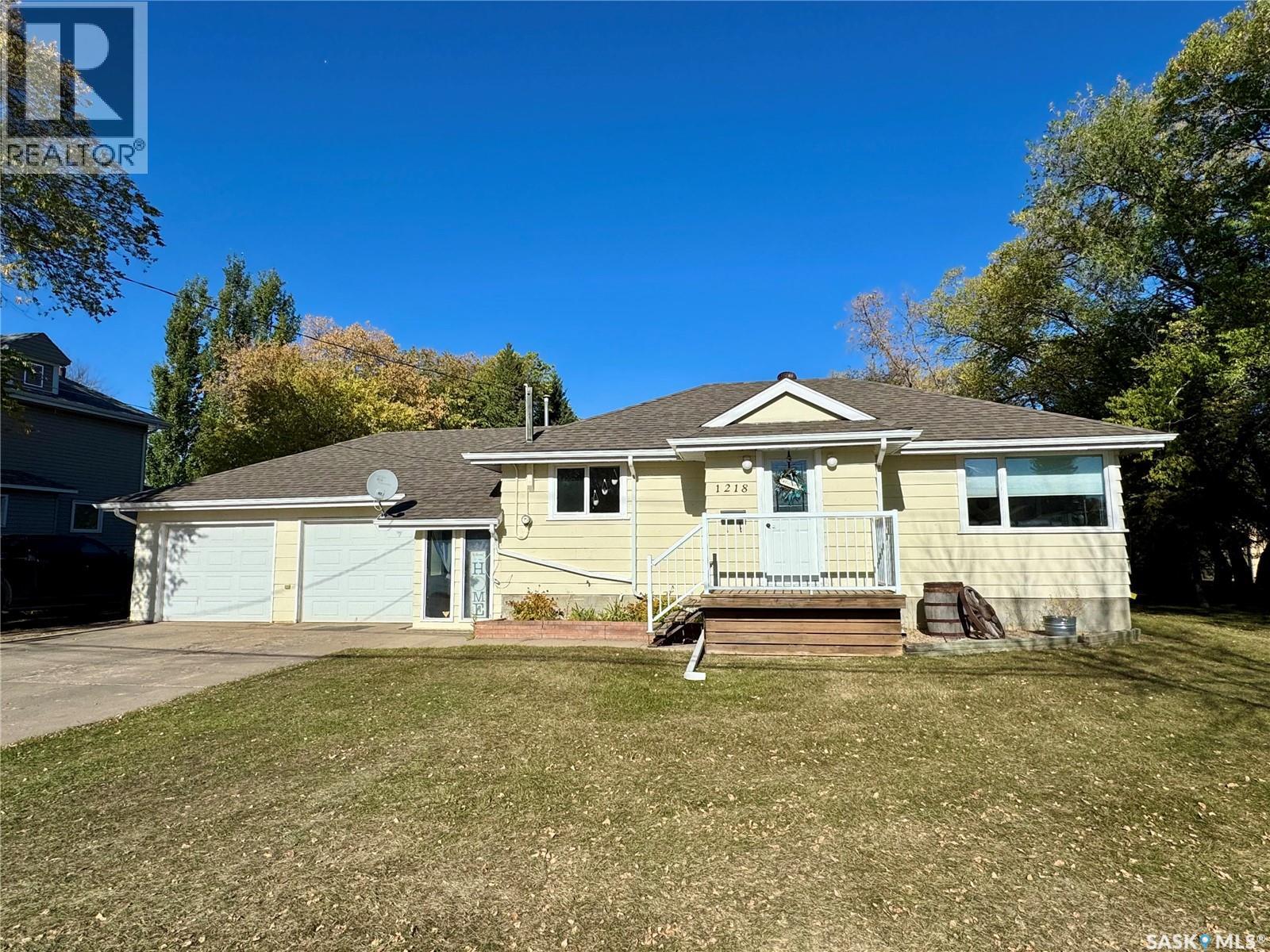 1218 7th STREET E, Prince Albert, Saskatchewan