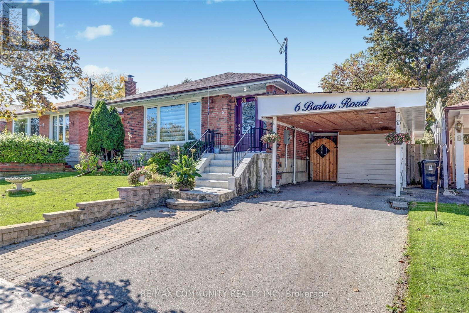 6 BARLOW ROAD, Toronto, Ontario