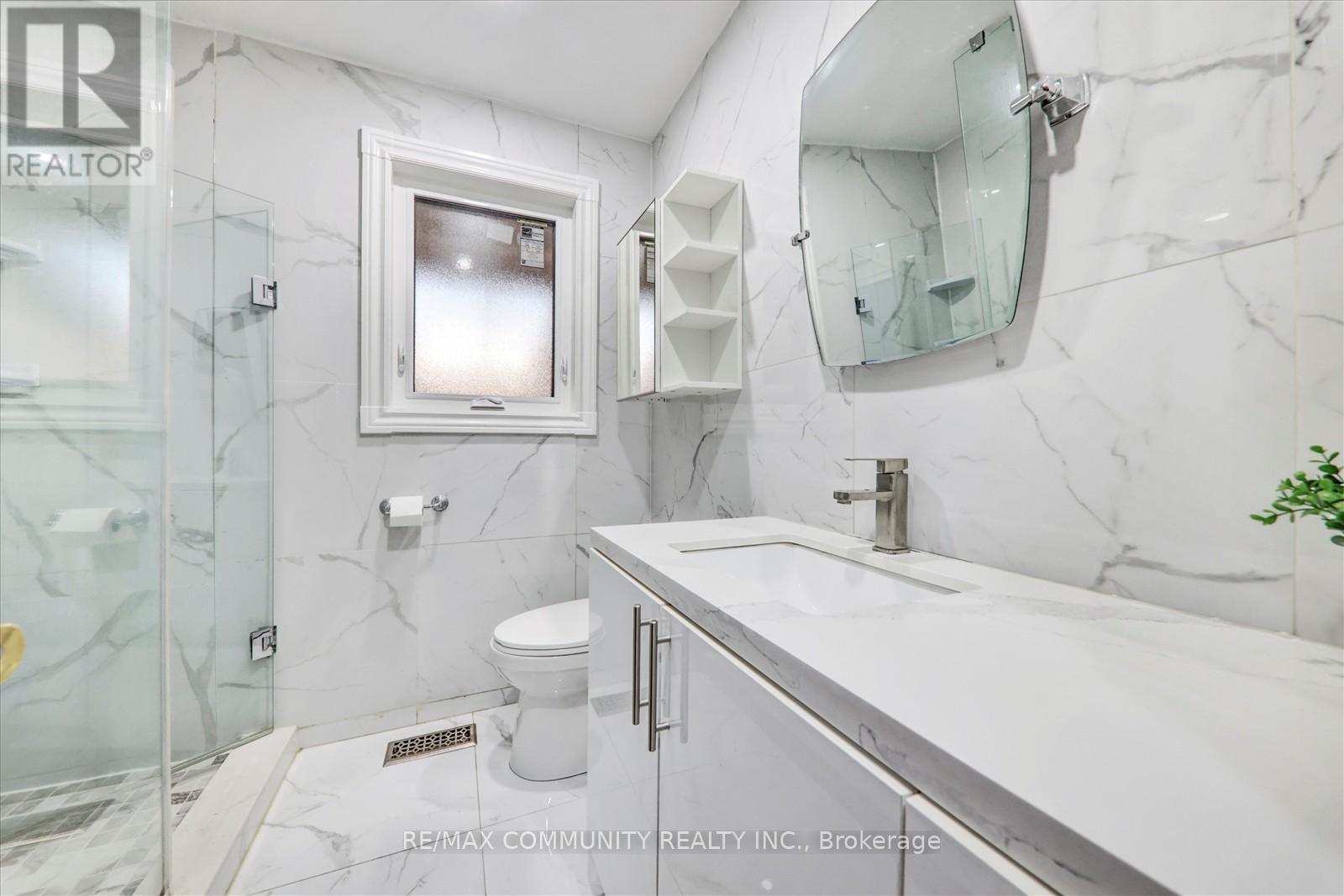 6 Barlow Road, Toronto, Ontario  M1G 2B4 - Photo 11 - E12455615