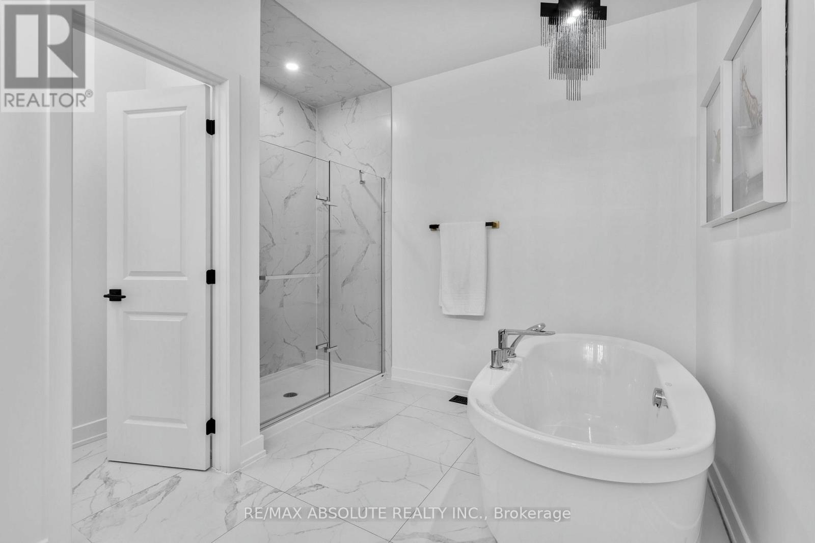 921 Beckton Heights, Ottawa, Ontario  K2S 2X5 - Photo 35 - X12455413