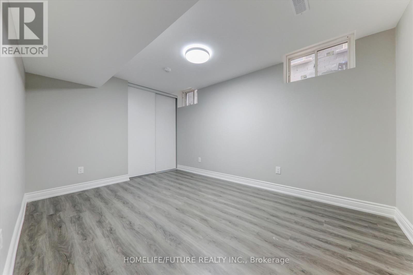 Bsmt - 77 Mac Campbell Way, Bradford West Gwillimbury, Ontario  L3Z 4M7 - Photo 11 - N12455631