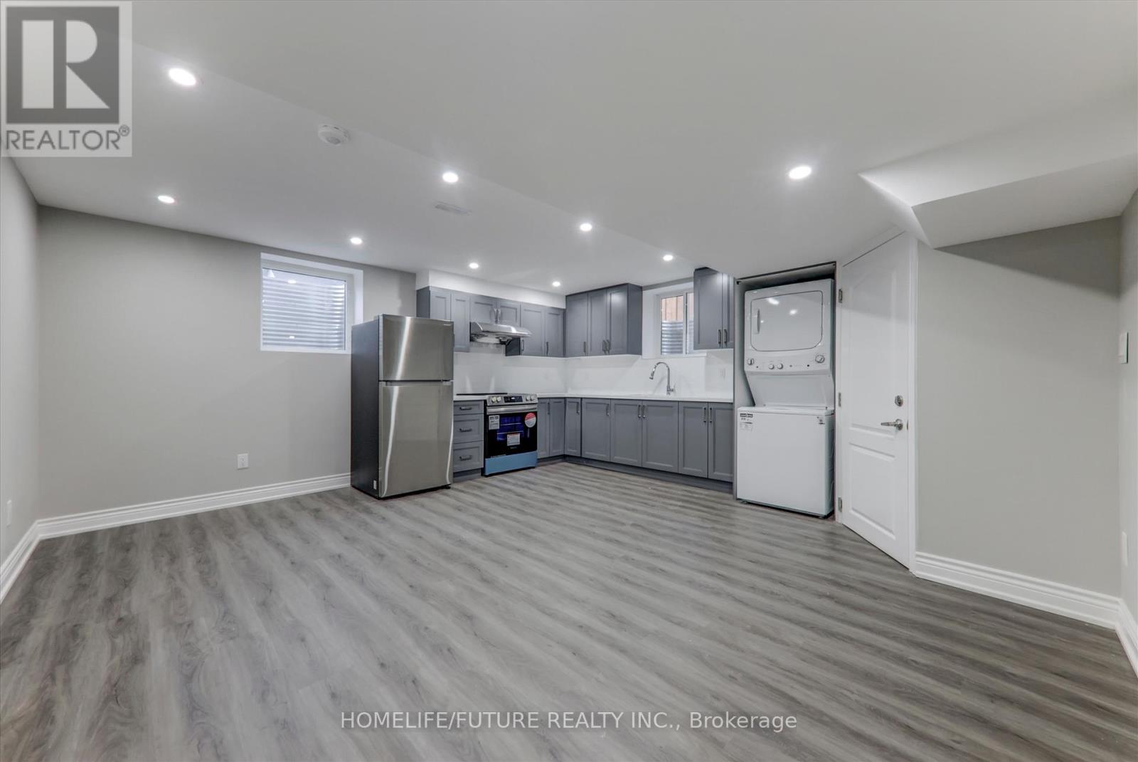 Bsmt - 77 Mac Campbell Way, Bradford West Gwillimbury, Ontario  L3Z 4M7 - Photo 5 - N12455631