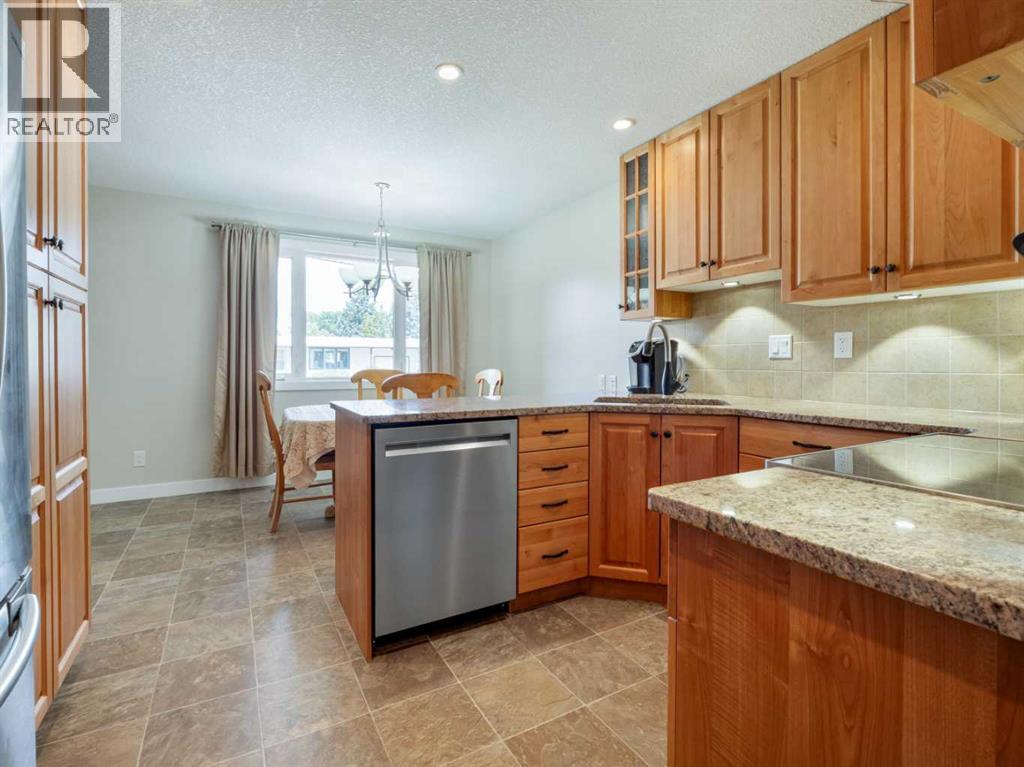 310 Normandy Road S, Lethbridge, Alberta  T1J 3Y1 - Photo 13 - A2263439