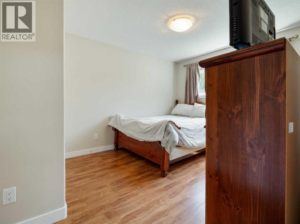 310 Normandy Road S, Lethbridge, Alberta  T1J 3Y1 - Photo 21 - A2263439