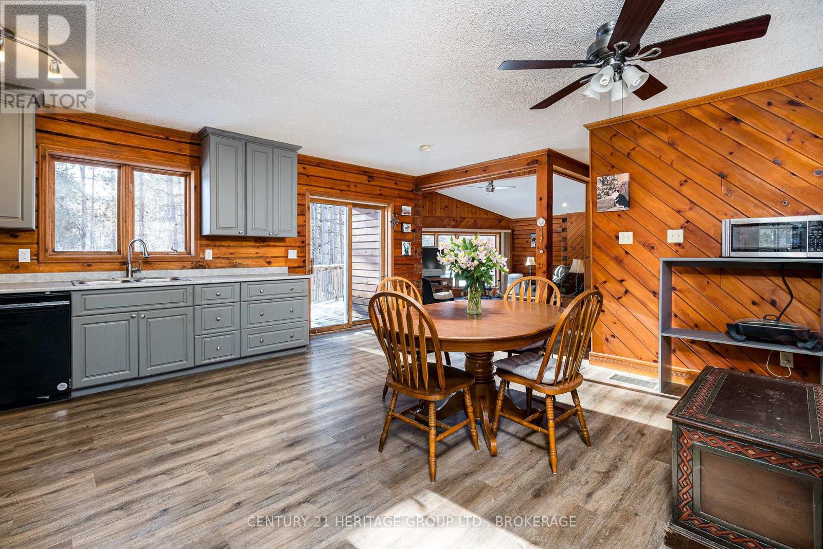 19 Mccrea Court E, Tweed (Hungerford (Twp)), Ontario  K0K 3J0 - Photo 11 - X12455647
