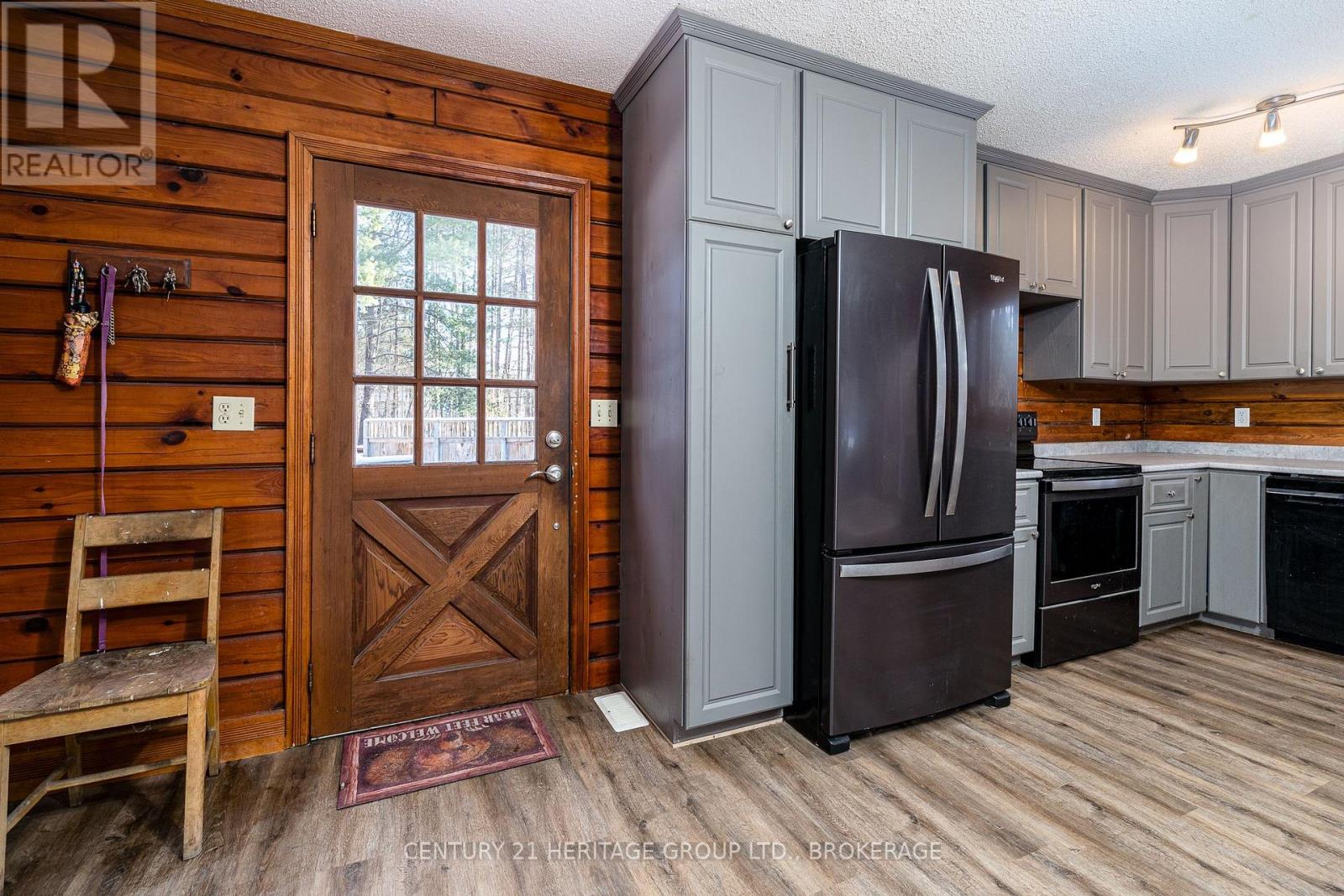 19 Mccrea Court E, Tweed (Hungerford (Twp)), Ontario  K0K 3J0 - Photo 7 - X12455647