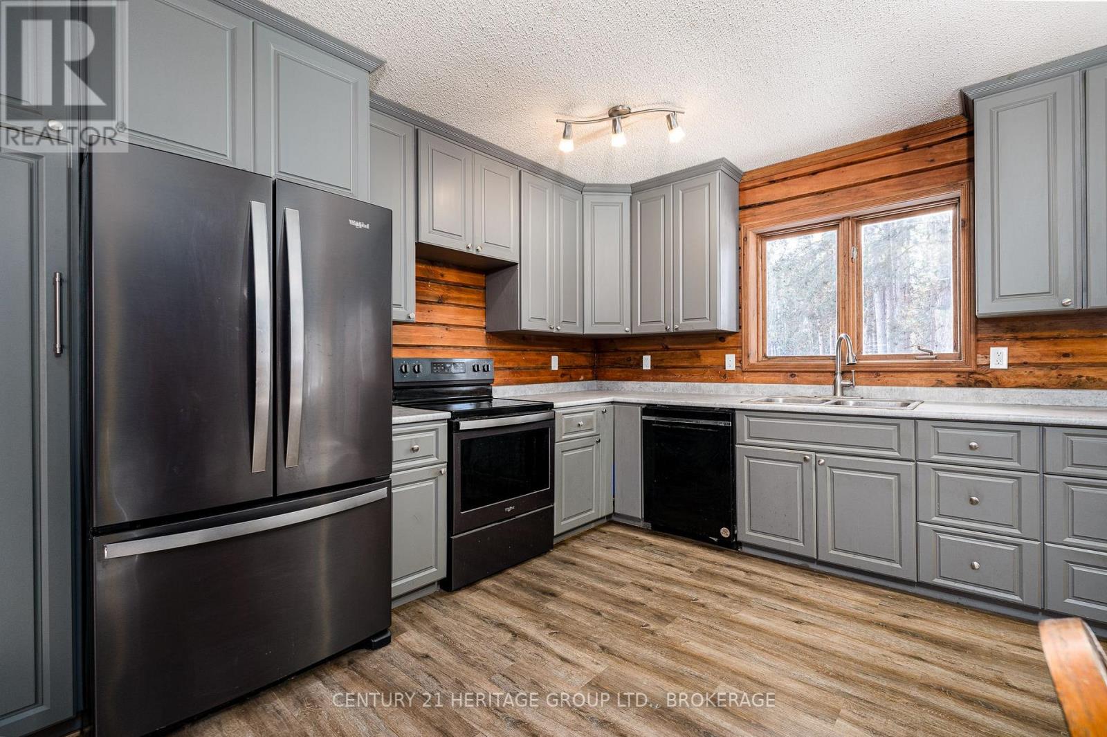 19 Mccrea Court E, Tweed (Hungerford (Twp)), Ontario  K0K 3J0 - Photo 8 - X12455647