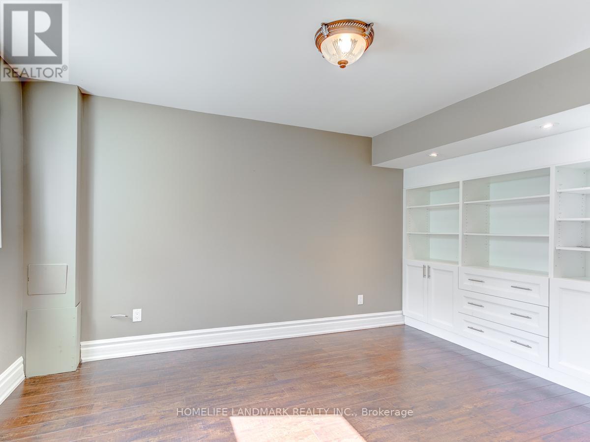 137 Alpaca Drive, Richmond Hill, Ontario  L4E 0R2 - Photo 22 - N12454598
