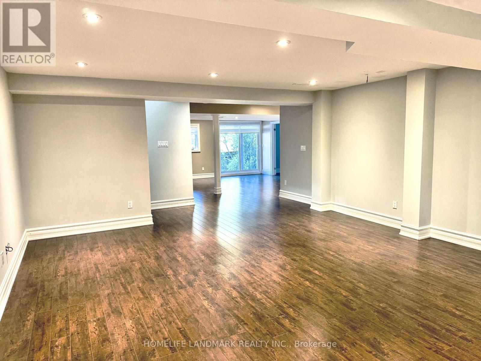 137 Alpaca Drive, Richmond Hill, Ontario  L4E 0R2 - Photo 18 - N12454598