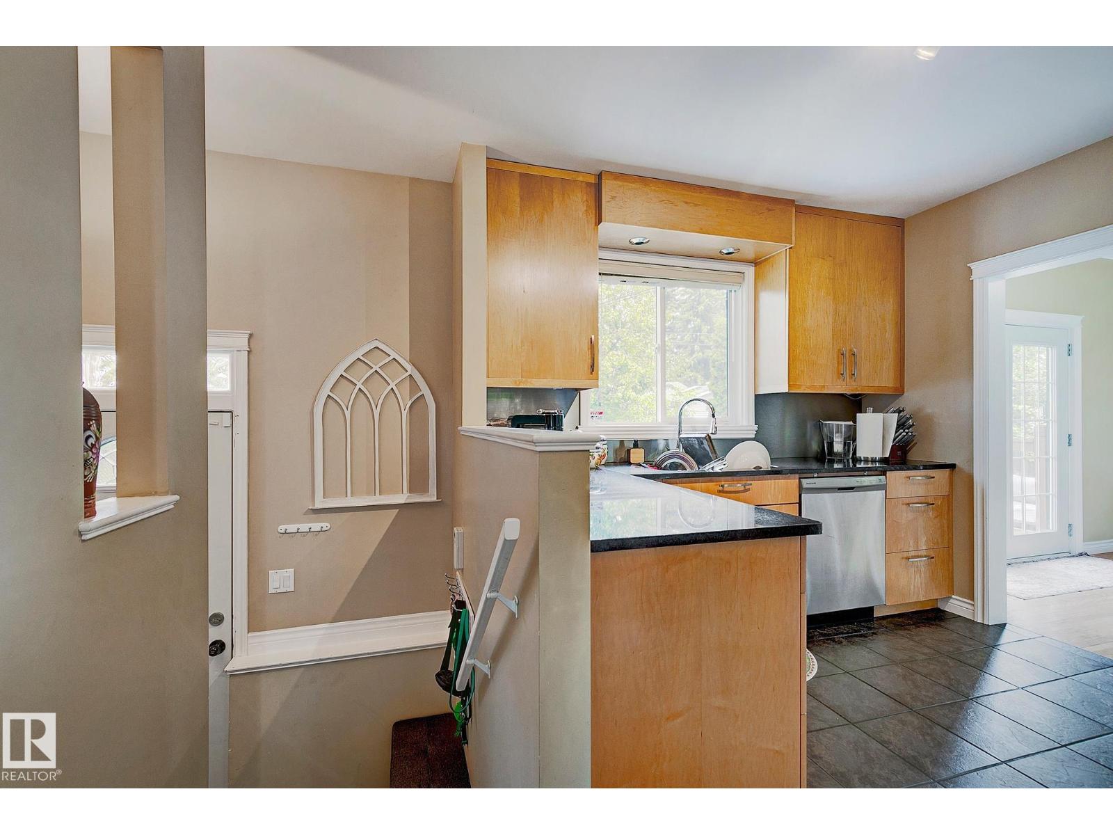 13919 102 Av Nw, Edmonton, Alberta  T5N 0P5 - Photo 16 - E4461591