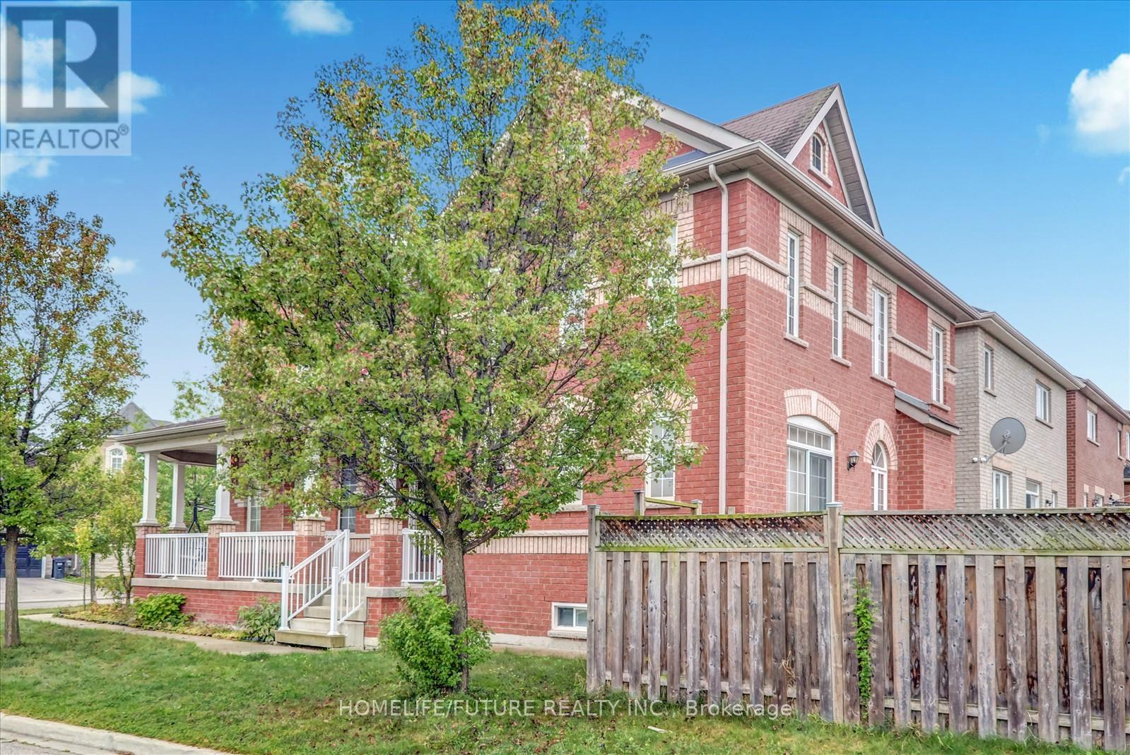 2 Tovey Terrace, Brampton, Ontario  L6R 3E6 - Photo 1 - W12455617