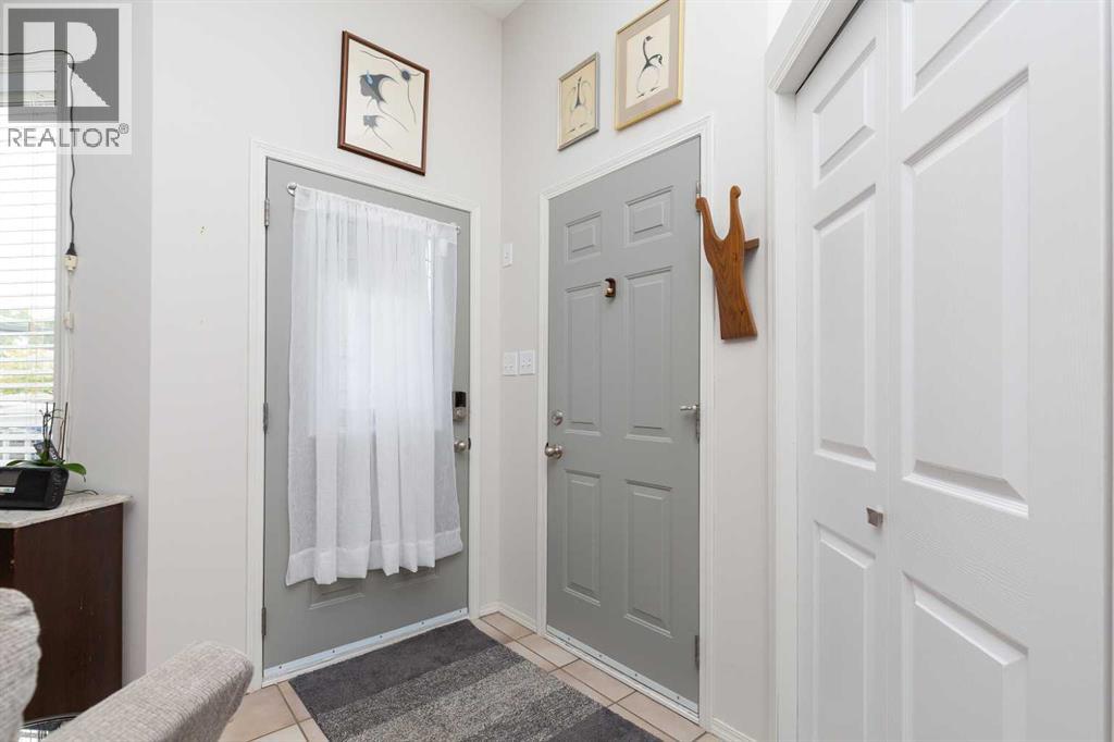 Property at 30 Heritage Crescent W image 3