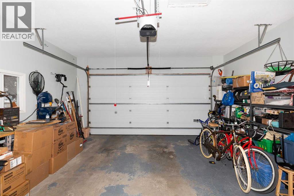 30 Heritage Crescent W, Lethbridge, Alberta  T1K 6S3 - Photo 27 - A2255278