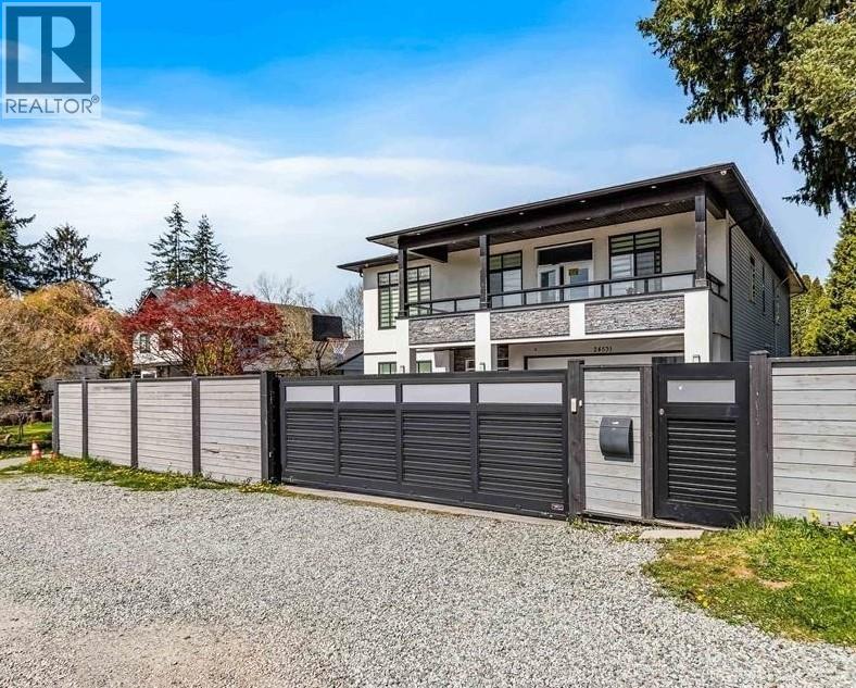 24531 DEWDNEY TRUNK ROAD, Maple Ridge, British Columbia