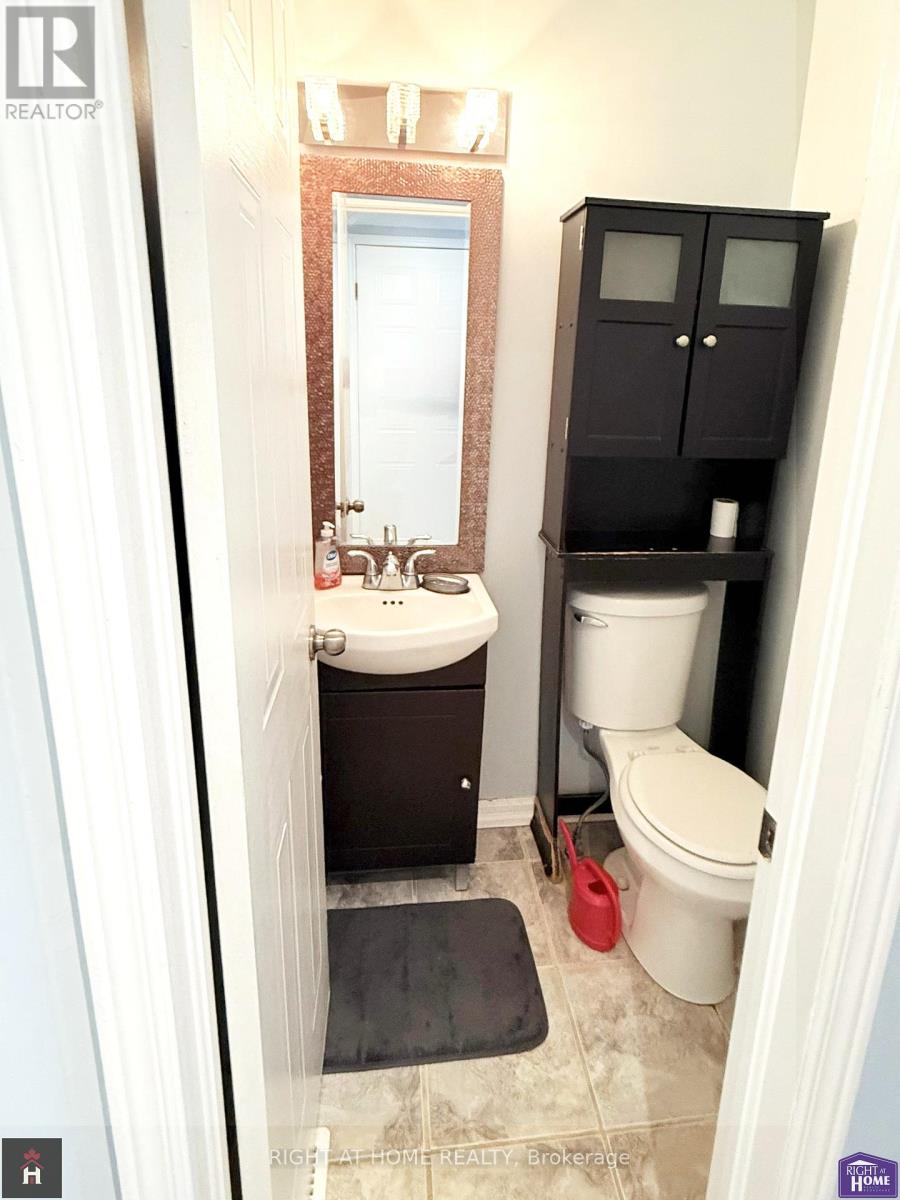 68 - 1095 Jalna Boulevard, London South, Ontario  N6E 2Y7 - Photo 11 - X12455633