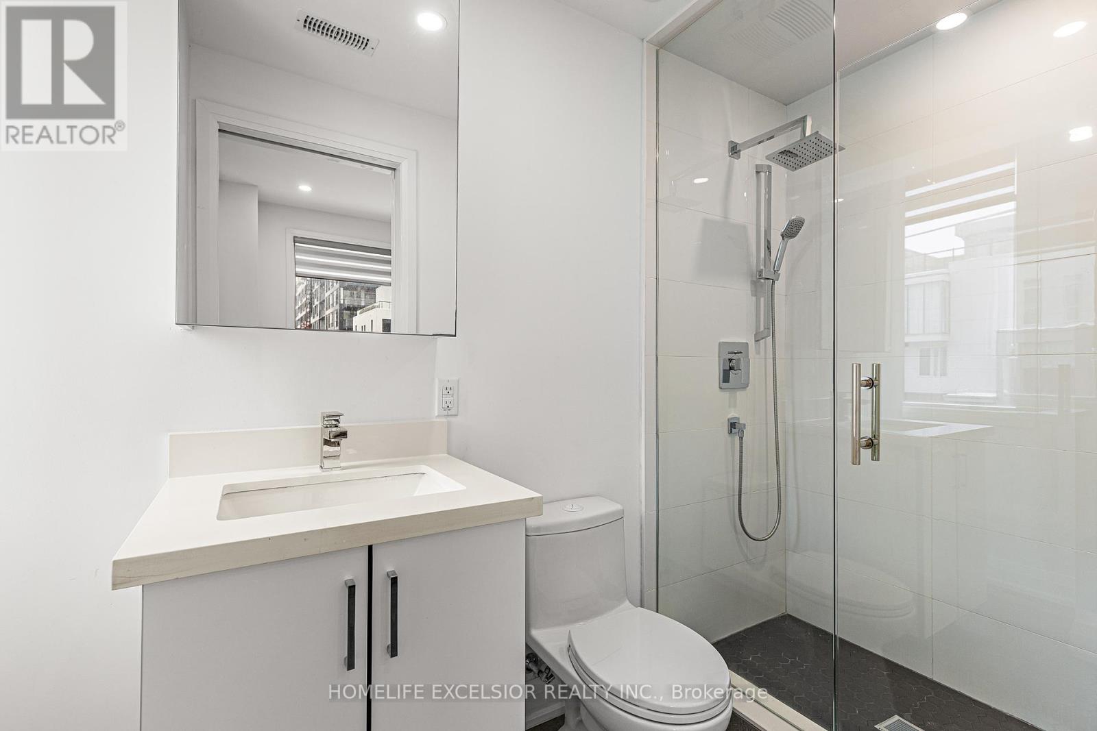 Unit 1 - 18 Greenbriar Road, Toronto, Ontario  M2K 0G7 - Photo 21 - C12455639