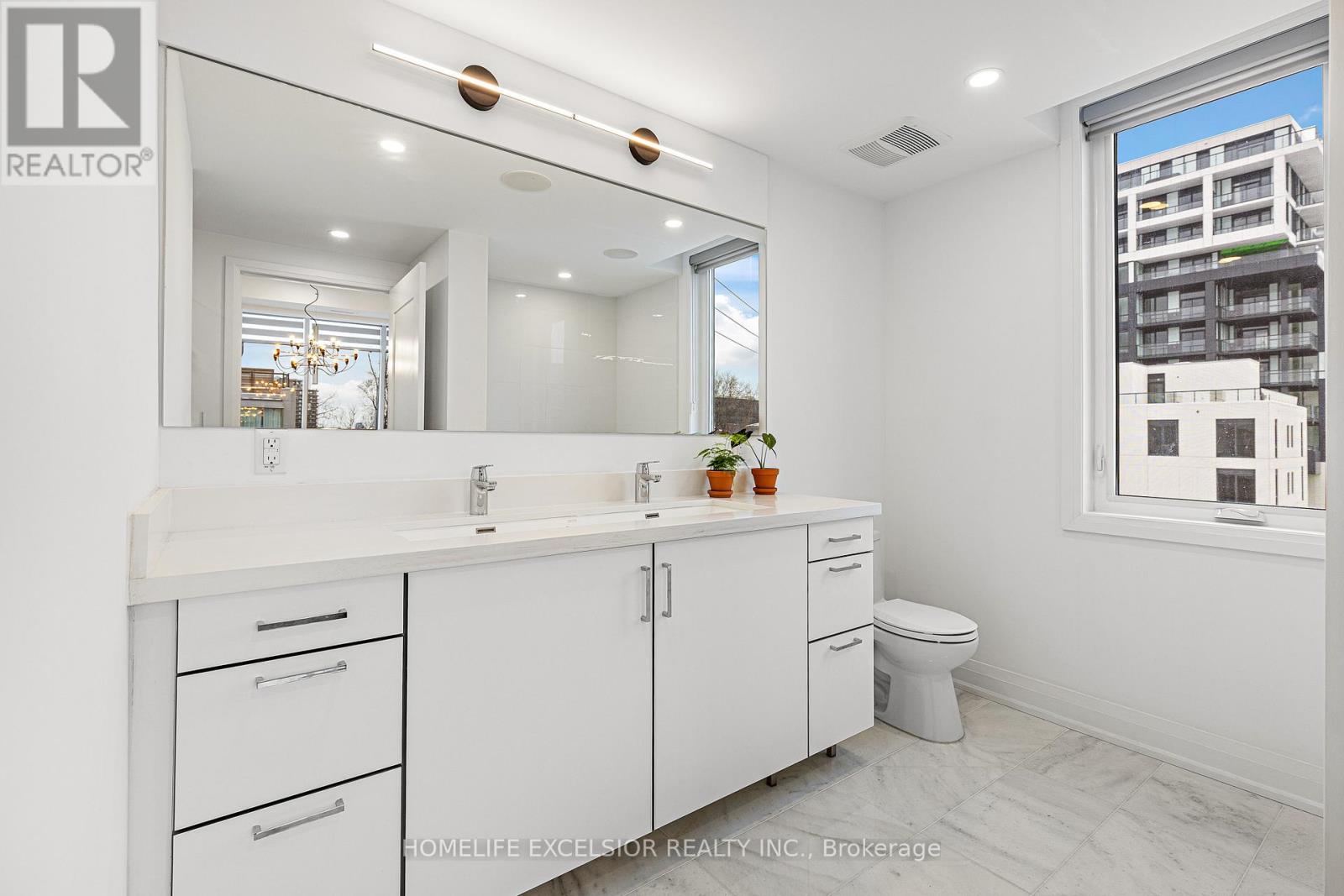 Unit 1 - 18 Greenbriar Road, Toronto, Ontario  M2K 0G7 - Photo 26 - C12455639