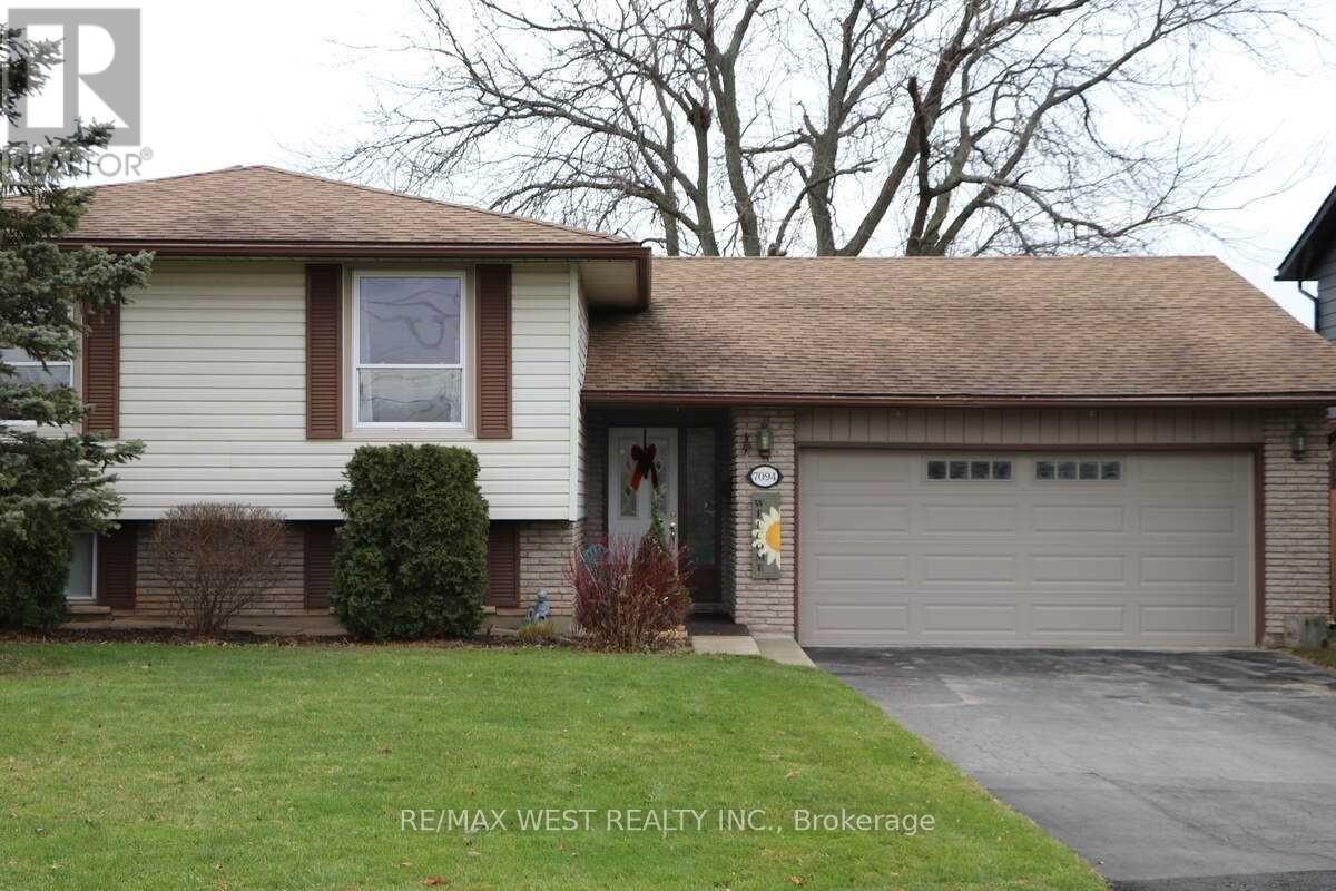 7094 CASEY STREET, Niagara Falls, Ontario