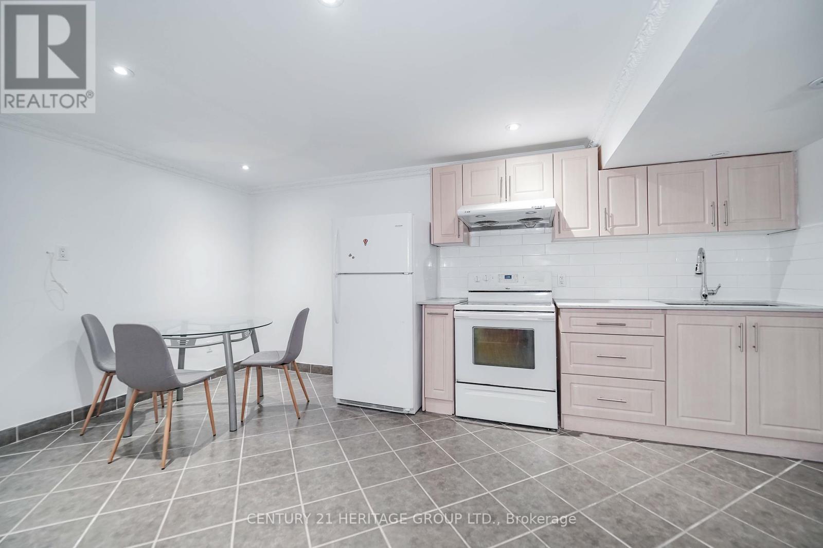176 - 90 Wingarden Court, Toronto, Ontario  M1B 2K3 - Photo 17 - E12455671