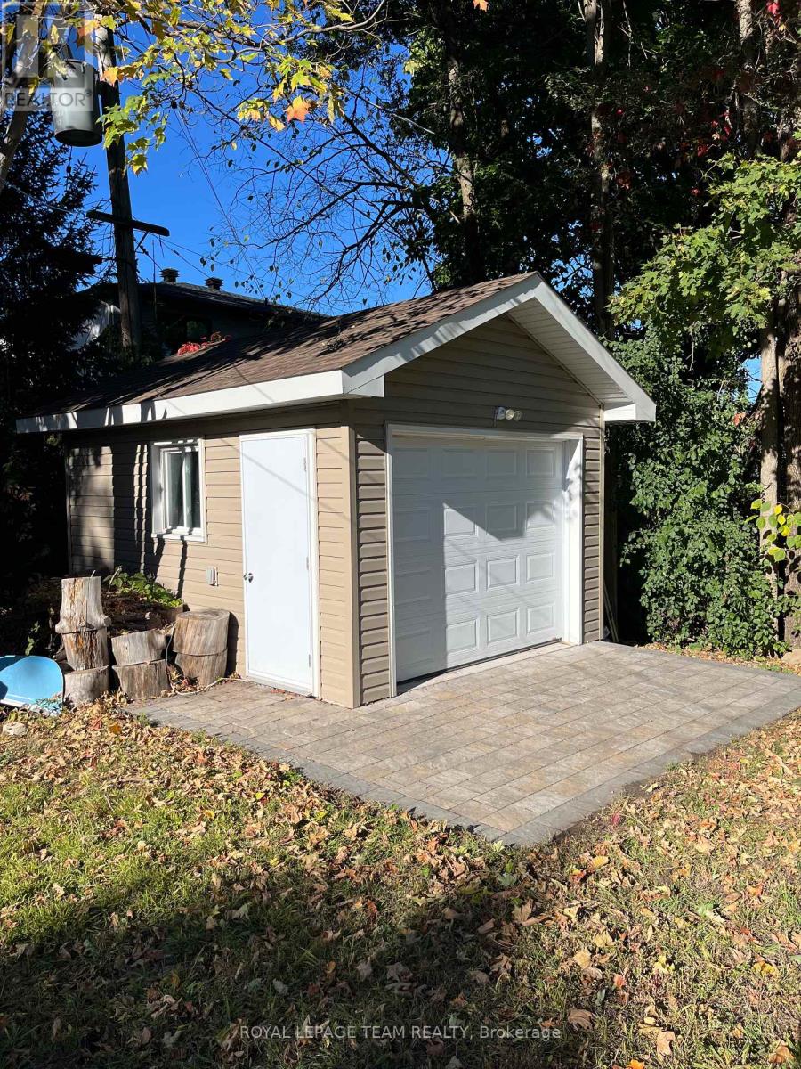 9 Tower Road, Ottawa, Ontario  K2G 2E2 - Photo 13 - X12430544