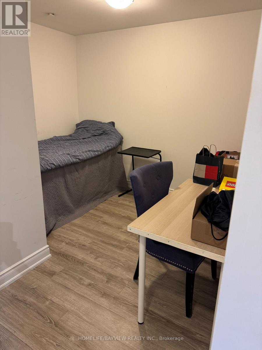 316 - 9618 Yonge Street, Richmond Hill, Ontario  L4C 0X5 - Photo 11 - N12455642
