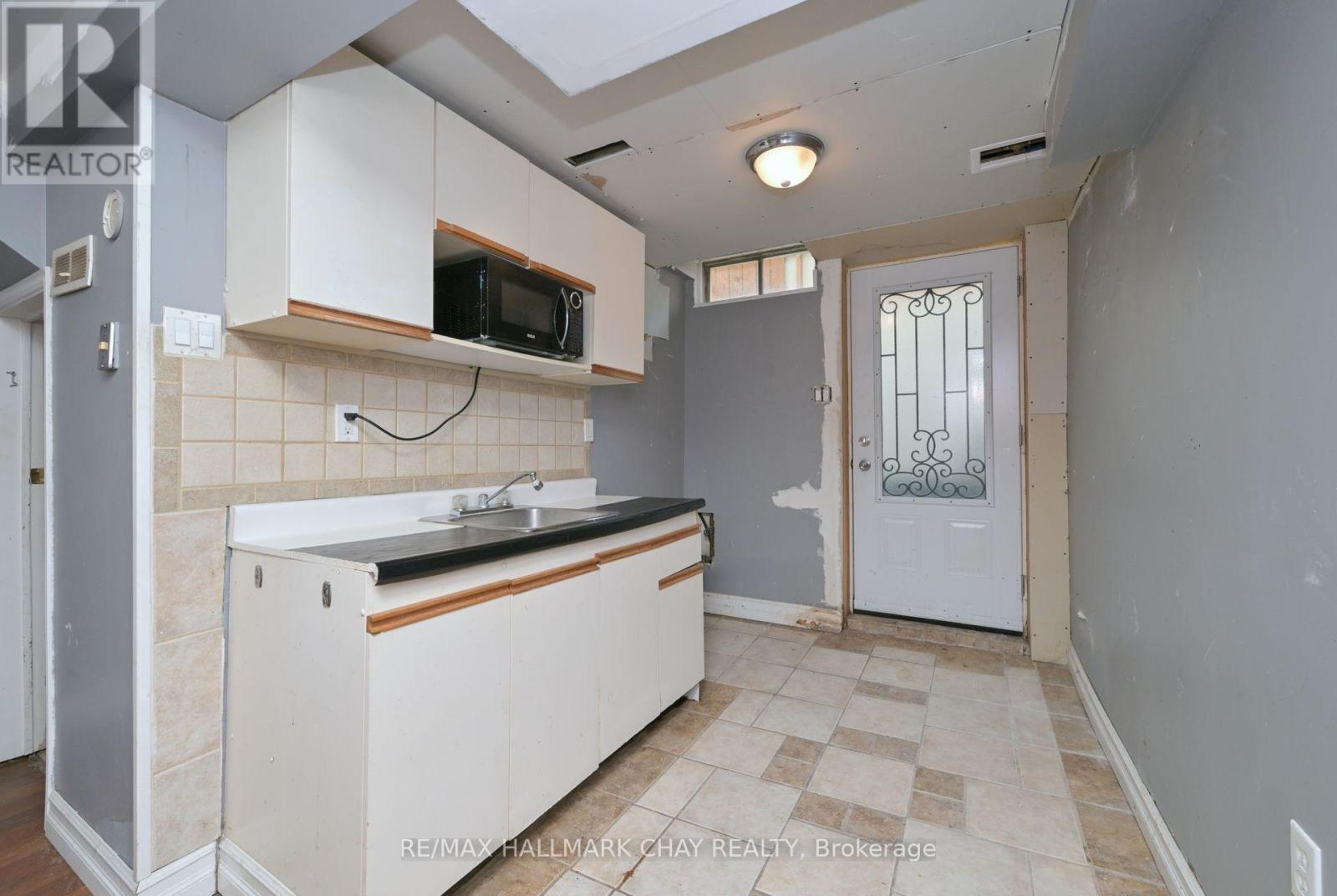 116 King Street S, New Tecumseth, Ontario  L9R 1B5 - Photo 24 - N12455645