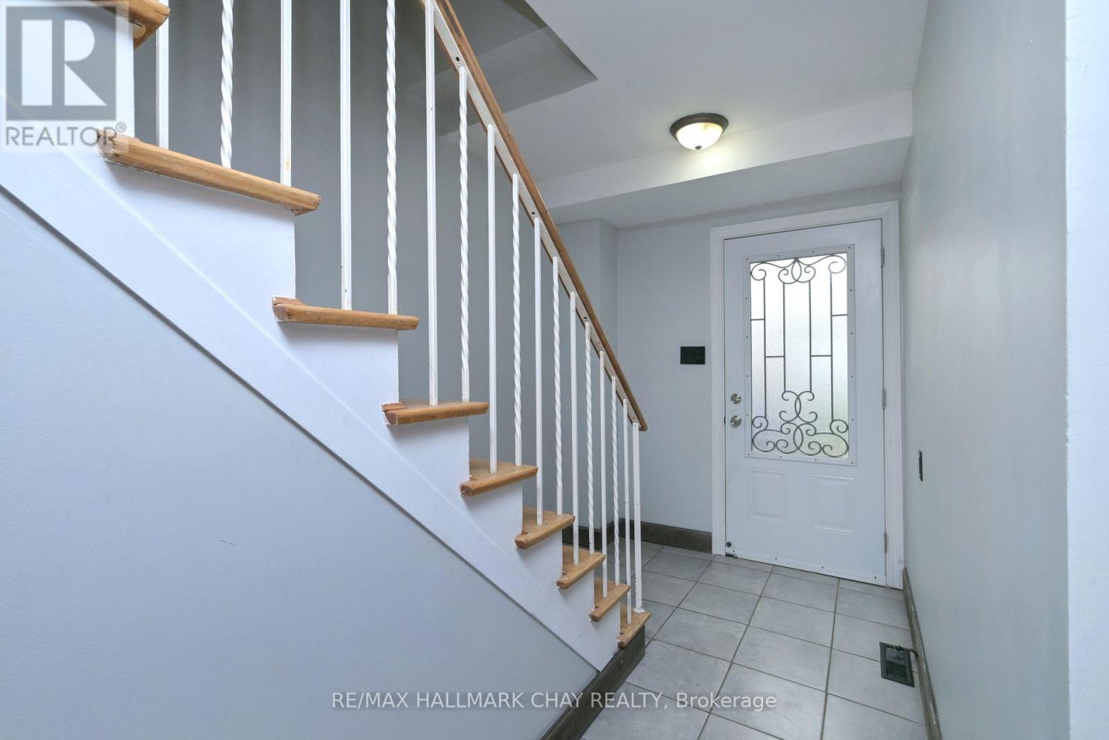 116 King Street S, New Tecumseth, Ontario  L9R 1B5 - Photo 6 - N12455645
