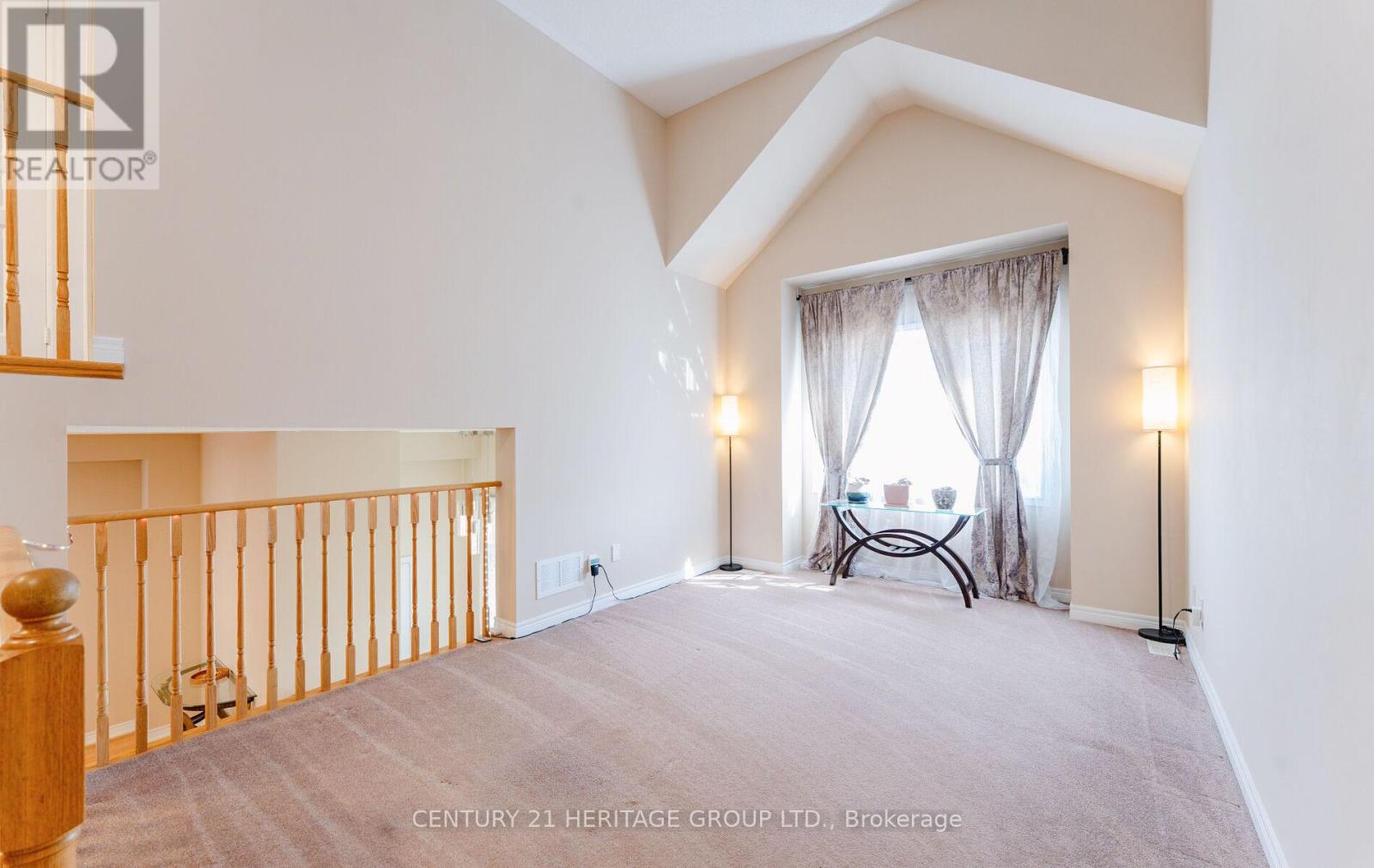 Upper - 50 Sydie Lane, New Tecumseth, Ontario  L0G 1W0 - Photo 17 - N12455660