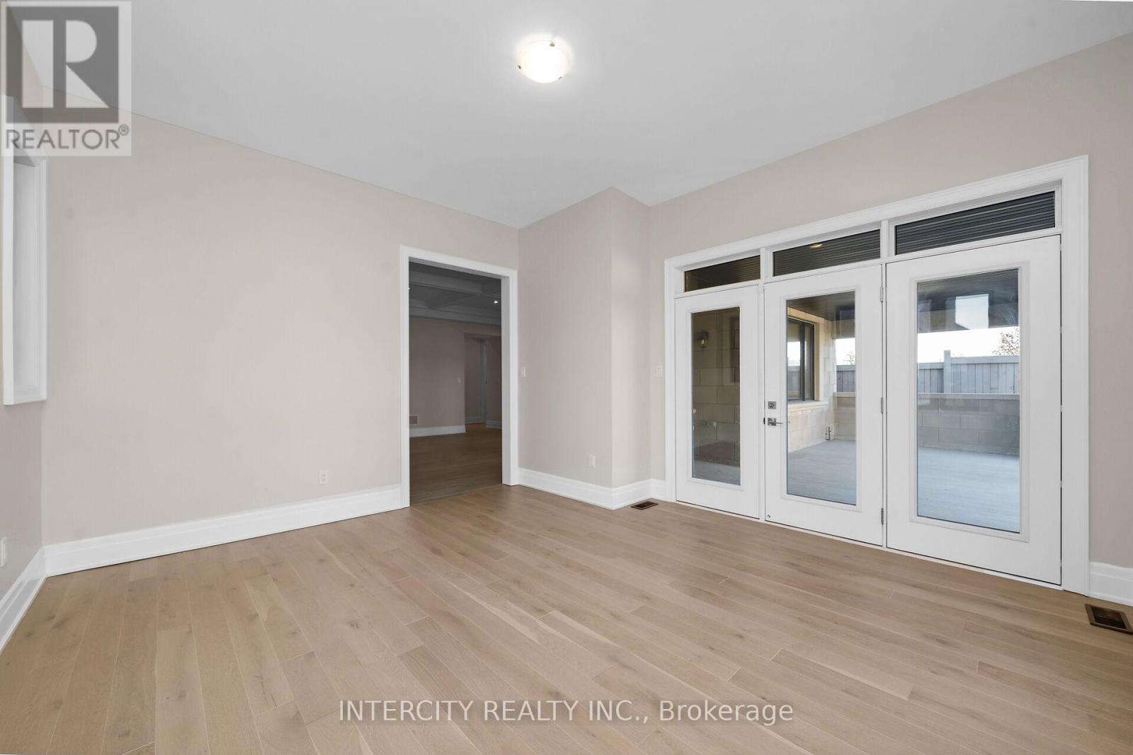 2 Pine Heights Drive, Vaughan, Ontario  L4H 5C9 - Photo 17 - N12455669