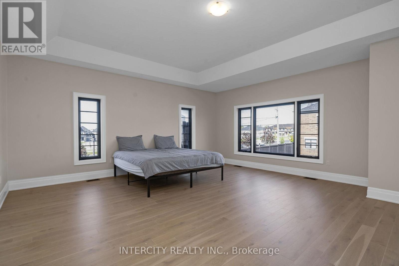 2 Pine Heights Drive, Vaughan, Ontario  L4H 5C9 - Photo 22 - N12455669
