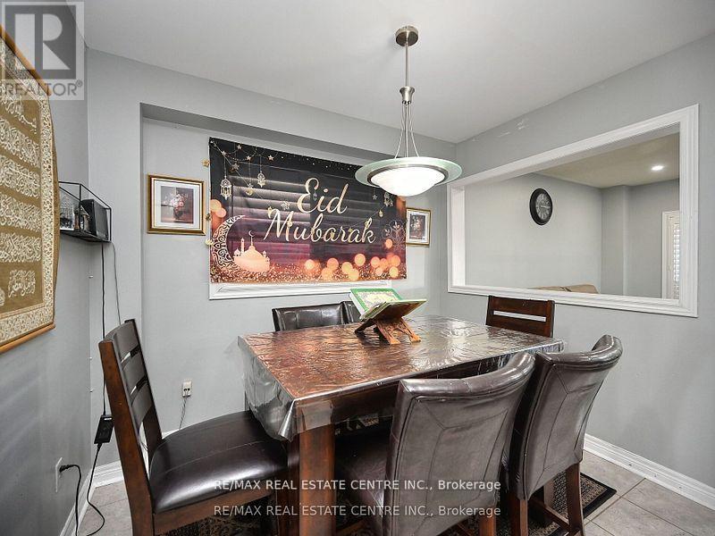 1162 Tupper Drive, Milton, Ontario  L9T 6T4 - Photo 15 - W12455640