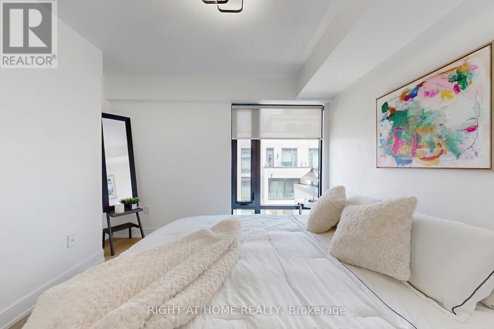 710 - 138 Widdicombe Hill Boulevard, Toronto, Ontario  M9R 4A6 - Photo 17 - W12455651