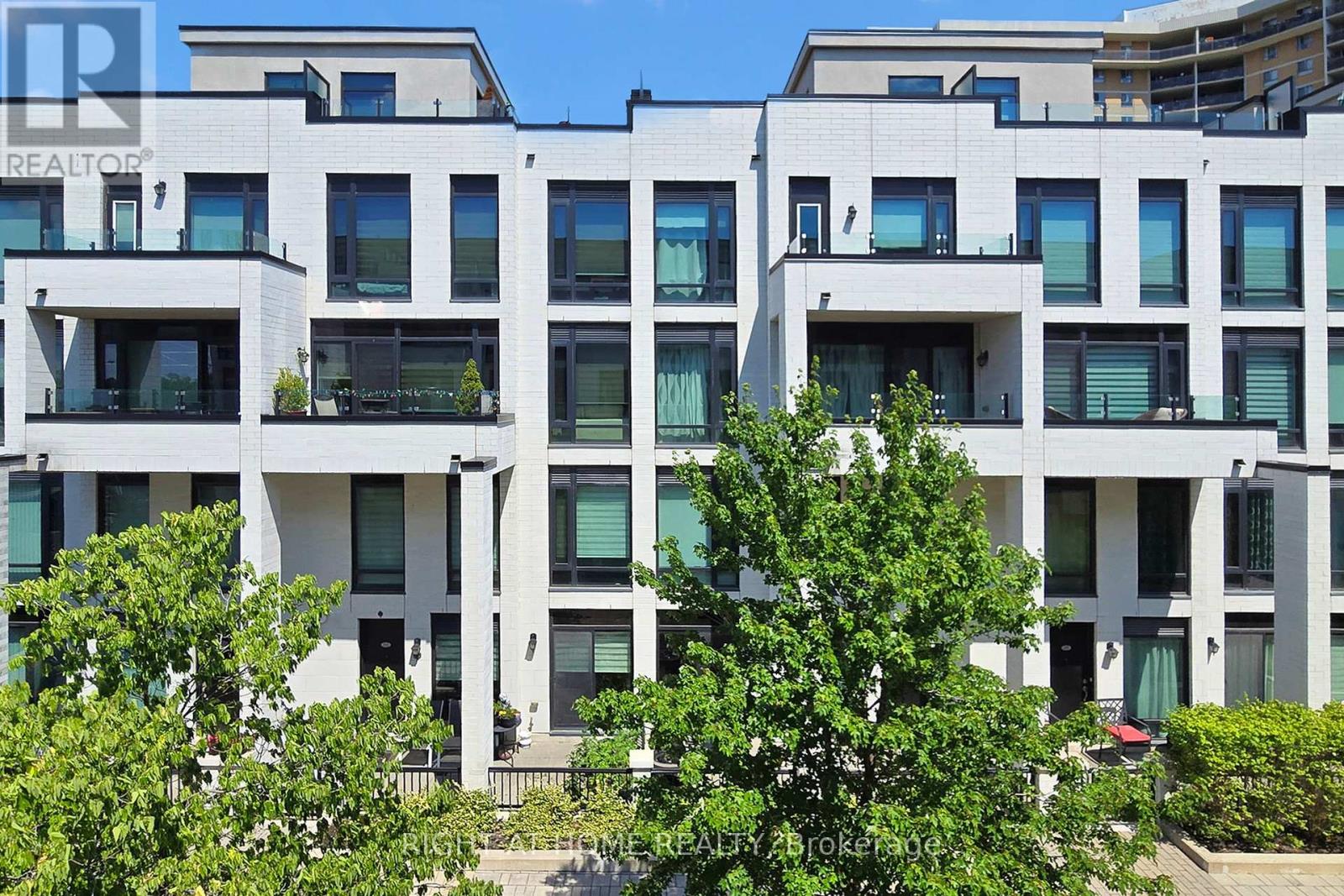 710 - 138 Widdicombe Hill Boulevard, Toronto, Ontario  M9R 4A6 - Photo 33 - W12455651