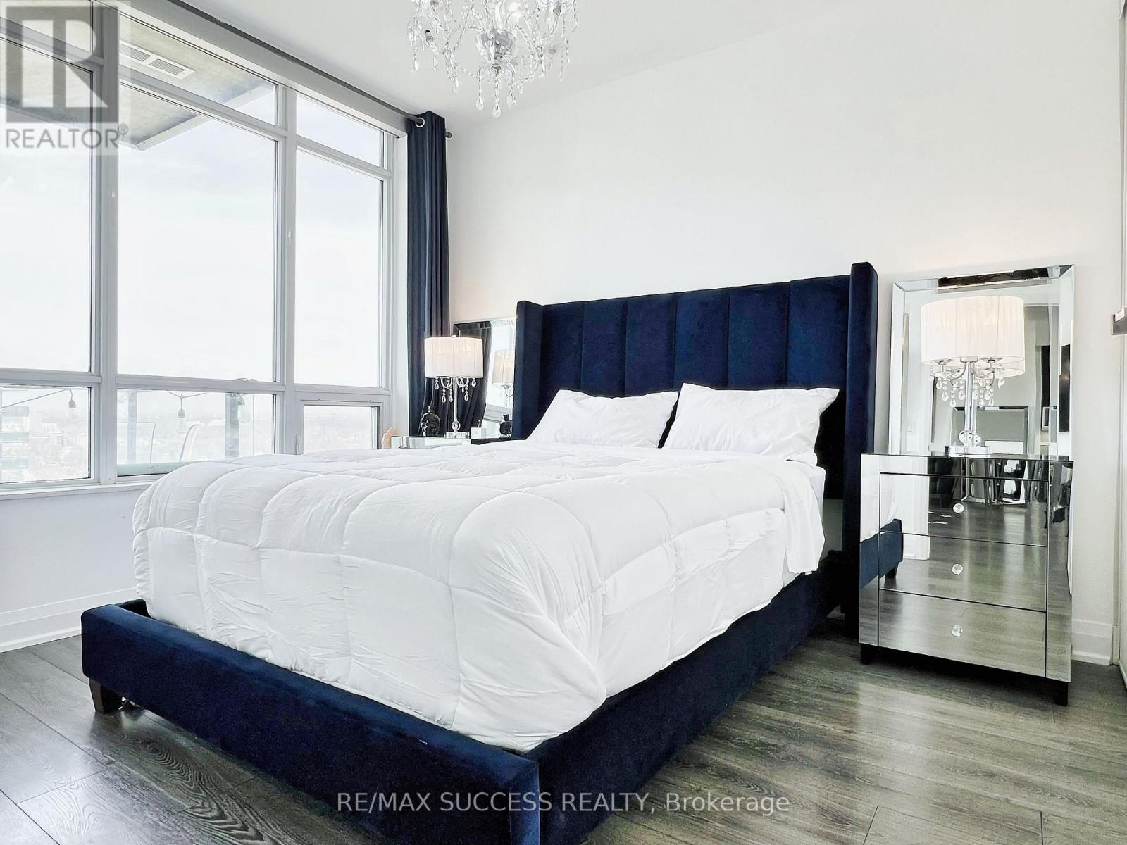 2707 - 36 Park Lawn Road, Toronto, Ontario  M8V 0E5 - Photo 25 - W12455654