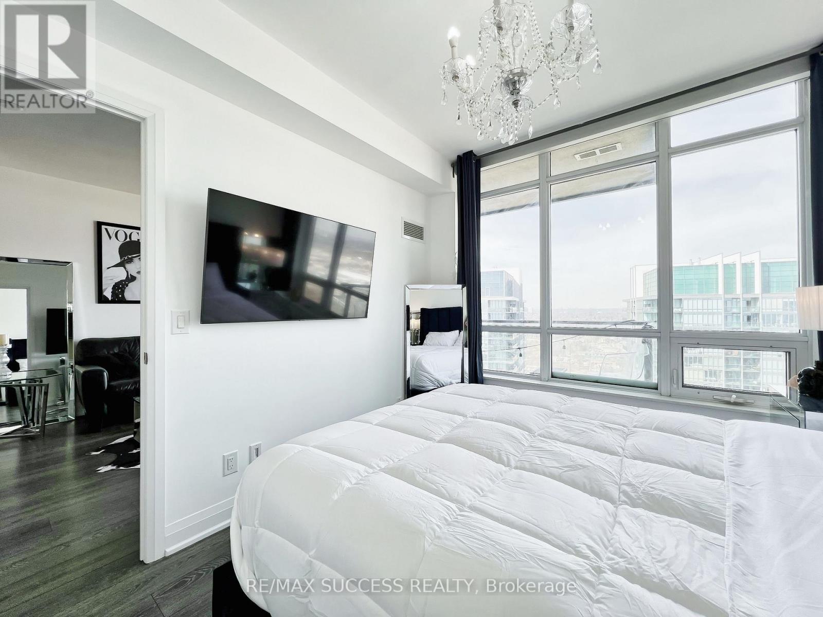 2707 - 36 Park Lawn Road, Toronto, Ontario  M8V 0E5 - Photo 26 - W12455654