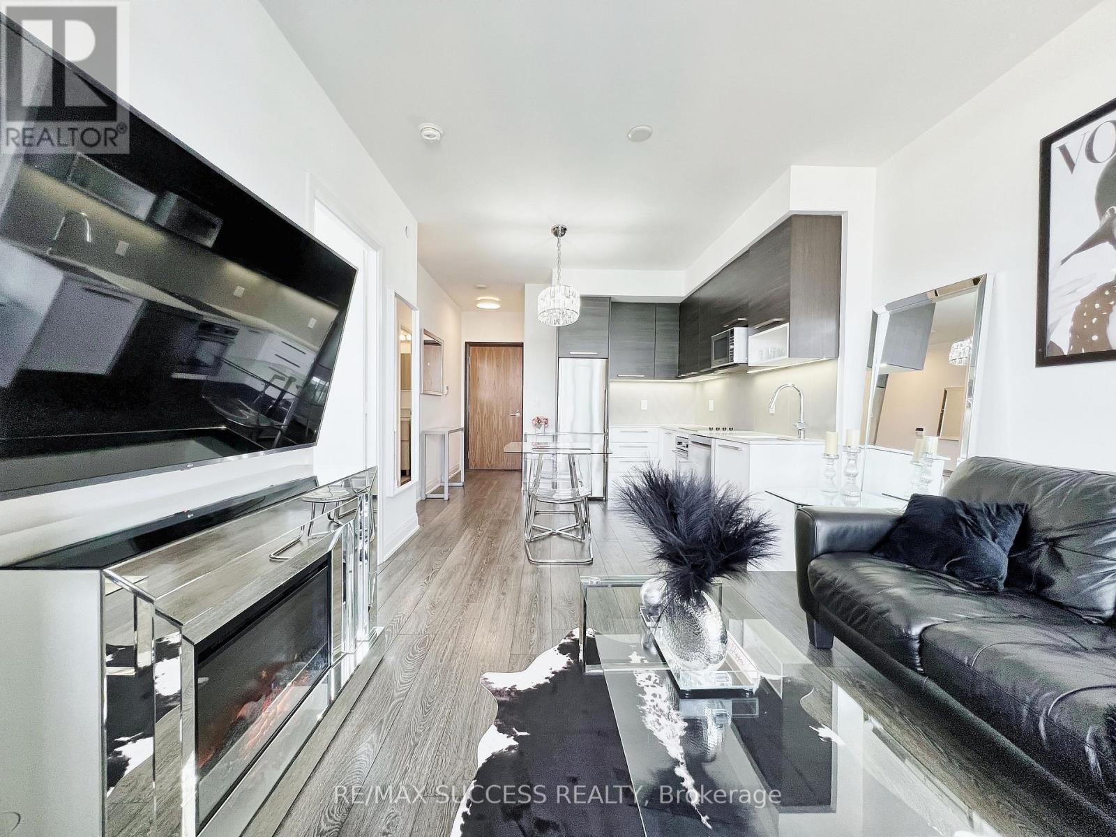 2707 - 36 Park Lawn Road, Toronto, Ontario  M8V 0E5 - Photo 28 - W12455654