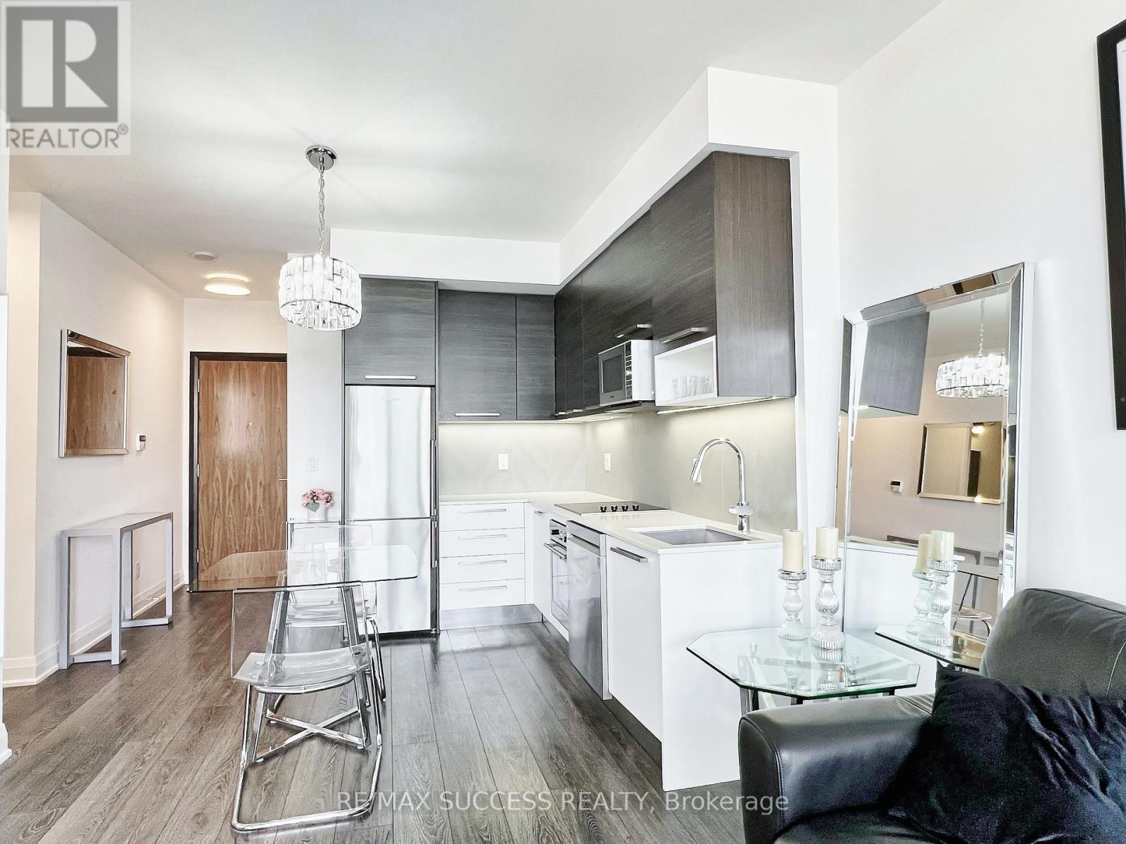 2707 - 36 Park Lawn Road, Toronto, Ontario  M8V 0E5 - Photo 29 - W12455654