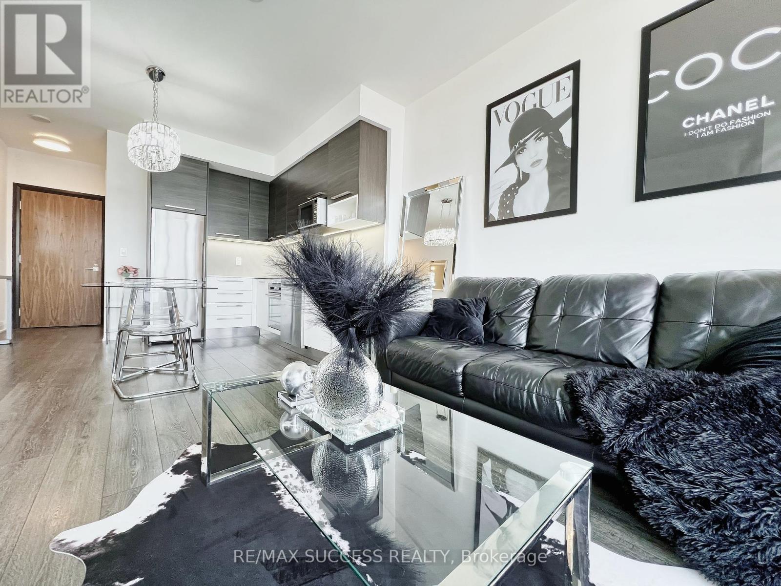 2707 - 36 Park Lawn Road, Toronto, Ontario  M8V 0E5 - Photo 33 - W12455654