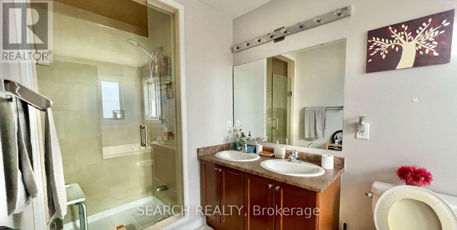 7471 Saint Barbara Boulevard, Mississauga, Ontario  L5W 0G3 - Photo 31 - W12455663