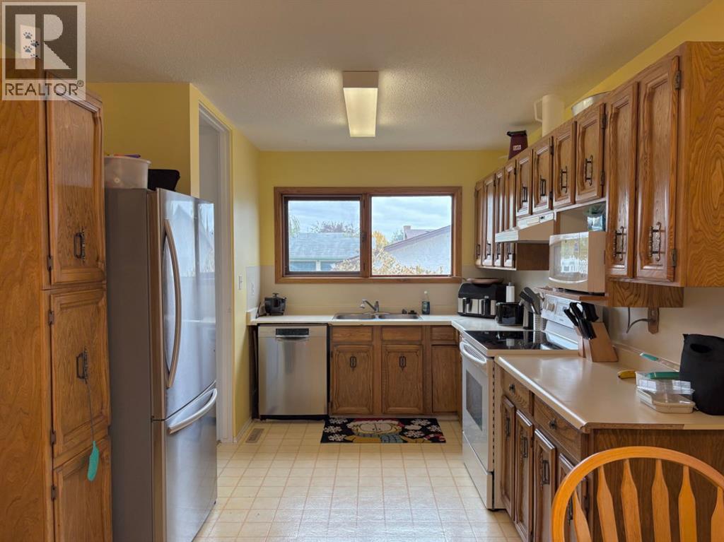 5623 55 Avenue, Rocky Mountain House, Alberta  T4T 1H6 - Photo 8 - A2263282