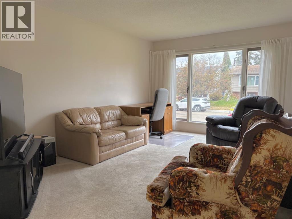 5623 55 Avenue, Rocky Mountain House, Alberta  T4T 1H6 - Photo 5 - A2263282