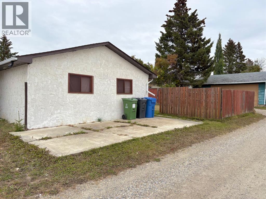 5623 55 Avenue, Rocky Mountain House, Alberta  T4T 1H6 - Photo 33 - A2263282