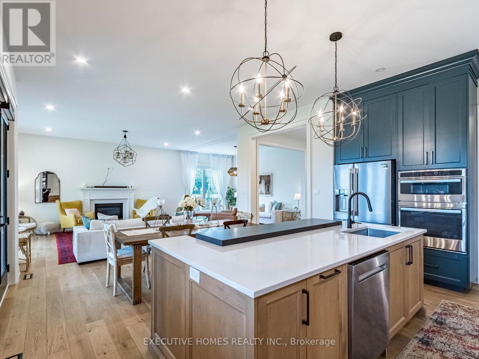 377 Manhattan Drive, London South, Ontario  N6K 4M7 - Photo 20 - X12455644