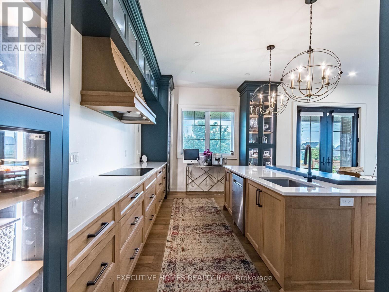 377 Manhattan Drive, London South, Ontario  N6K 4M7 - Photo 25 - X12455644