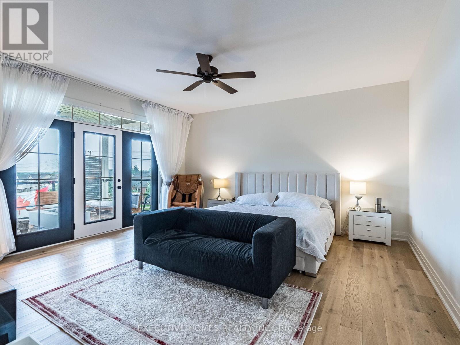 377 Manhattan Drive, London South, Ontario  N6K 4M7 - Photo 32 - X12455644