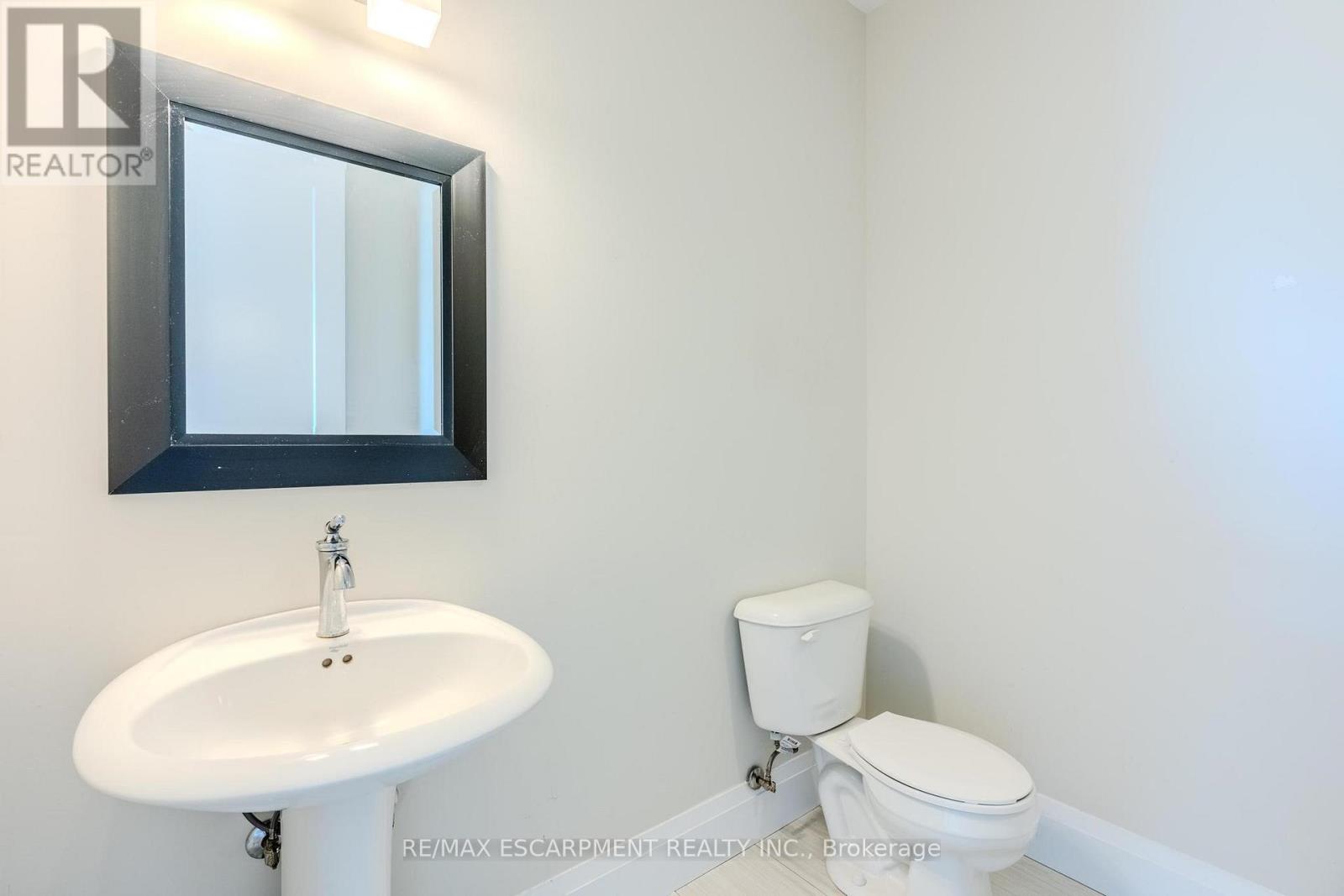 209b - 85 Morrell Street, Brantford, Ontario  N3T 4J6 - Photo 12 - X12455658